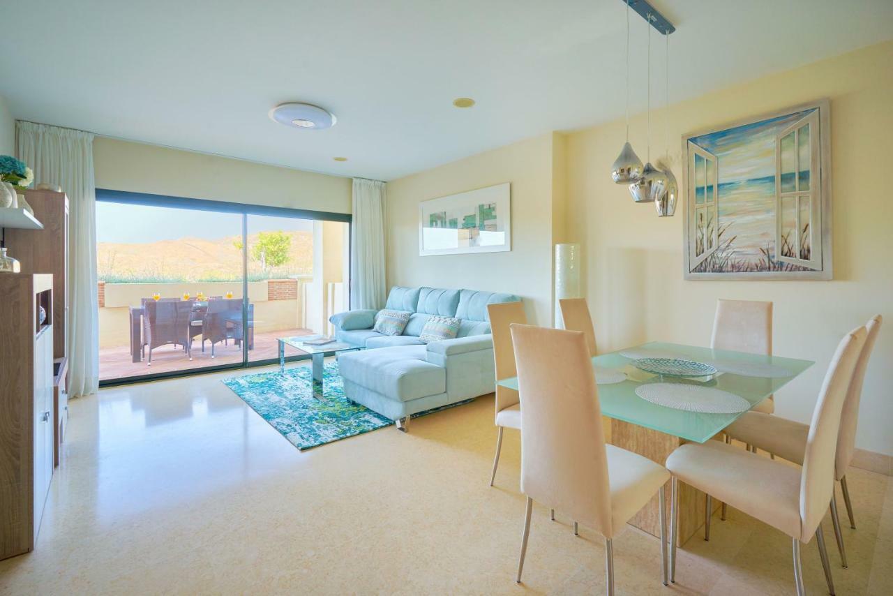 Capanes Del Golf Apartment Benahavis Bagian luar foto