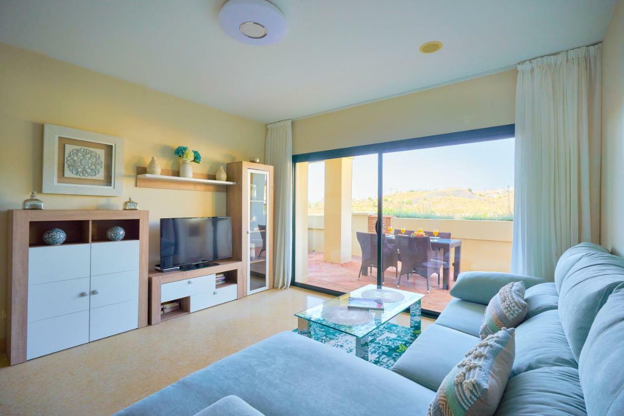 Capanes Del Golf Apartment Benahavis Bagian luar foto