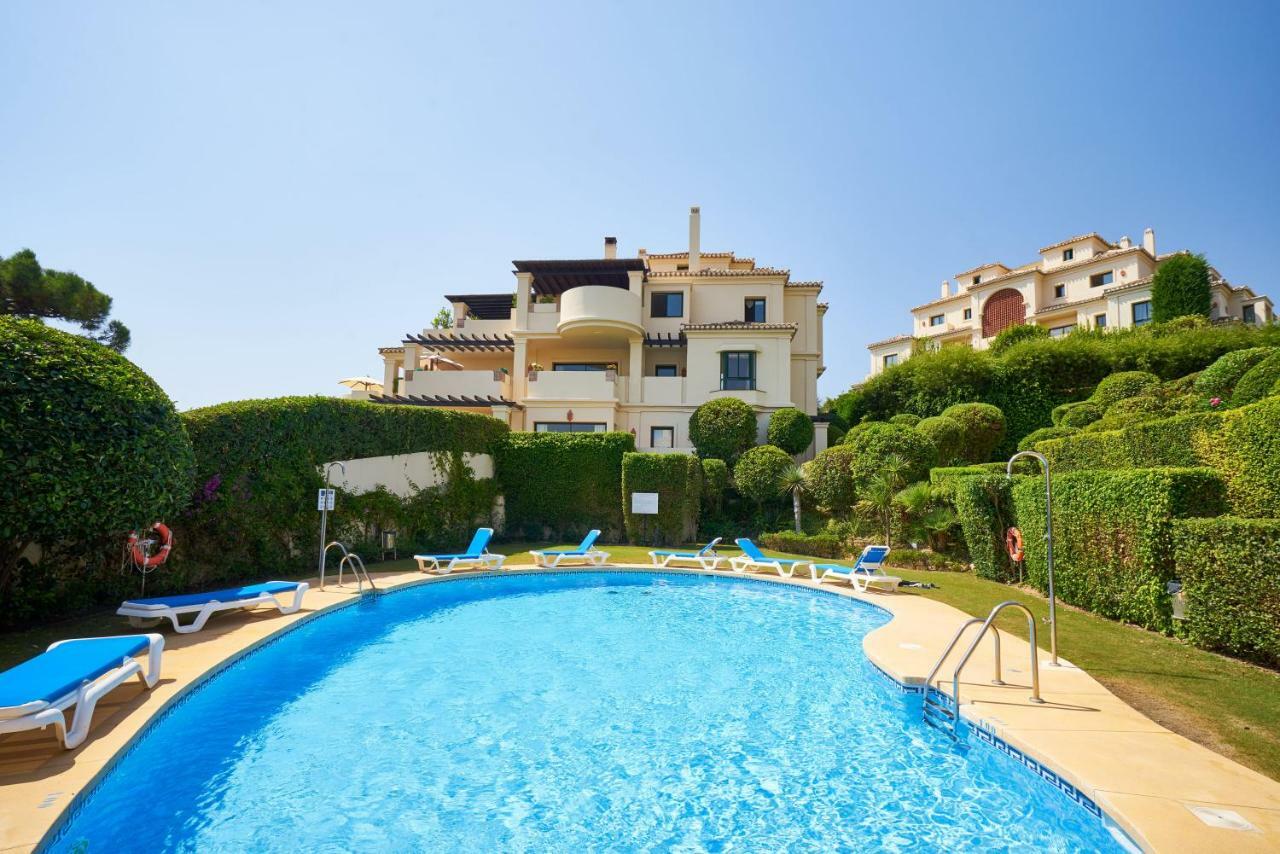 Capanes Del Golf Apartment Benahavis Bagian luar foto